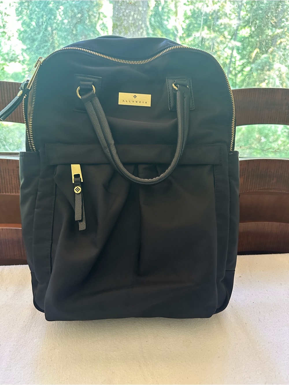 Black Men's Laptop Backpack - Sleek Everyday Carry